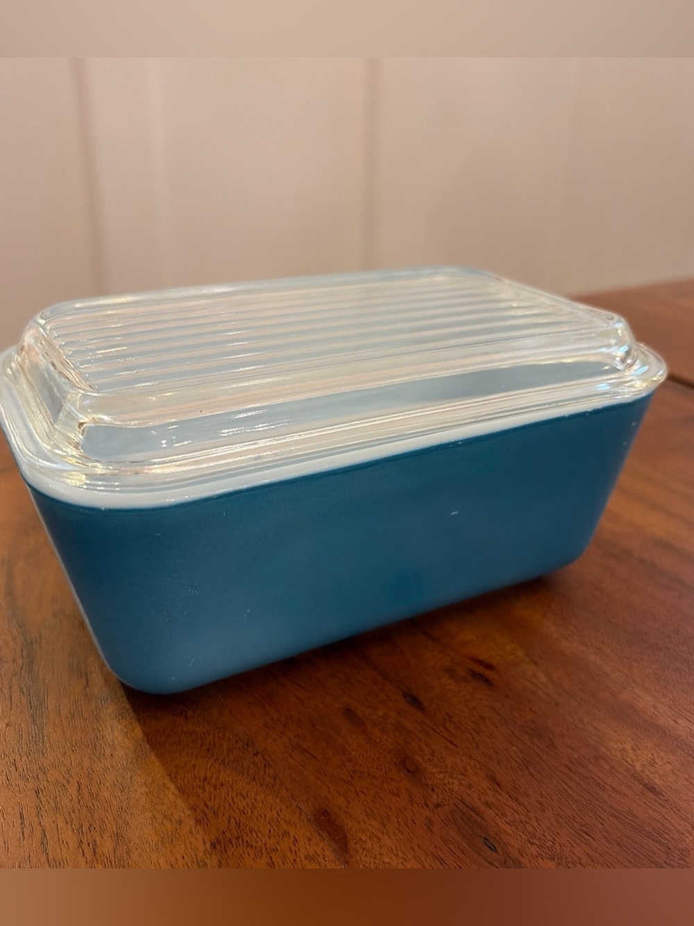 Vintage Pyrex 502 Blue Turquoise Refrigerator Dish 1.5 Pint with 502-C Lid READ